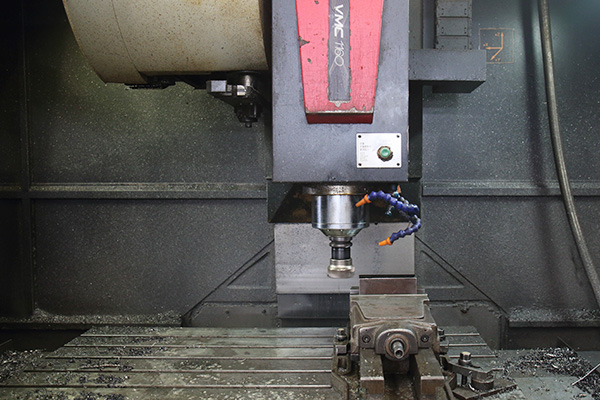 2012年取得埃比埃斯的不锈钢和Q345钢材的焊工资质